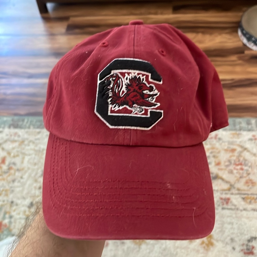 South Carolina Gamecocks hat, size medium